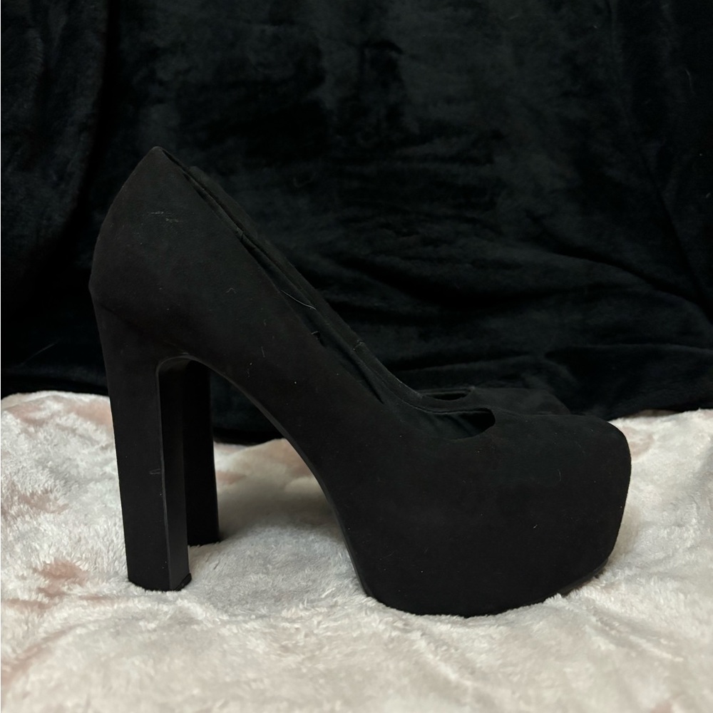 Black platform heels